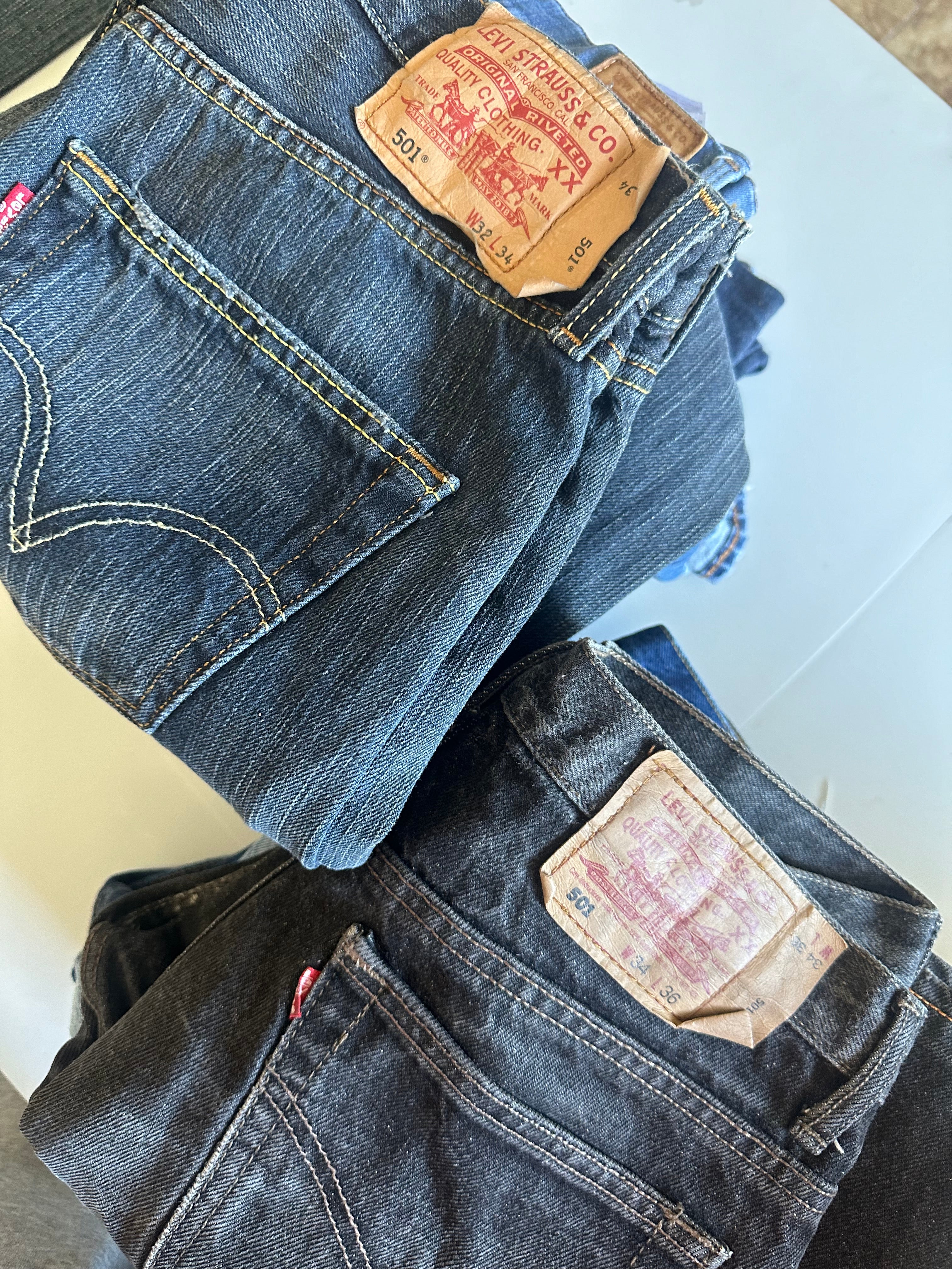MIX PANTALONES LEVI´S KG